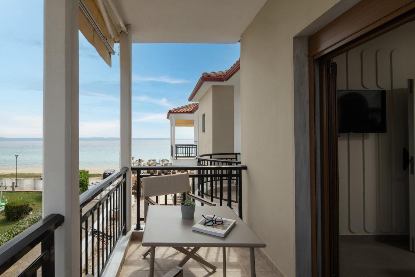 Assano Seafront Luxury Lejlighed Nikiti  Eksteriør billede