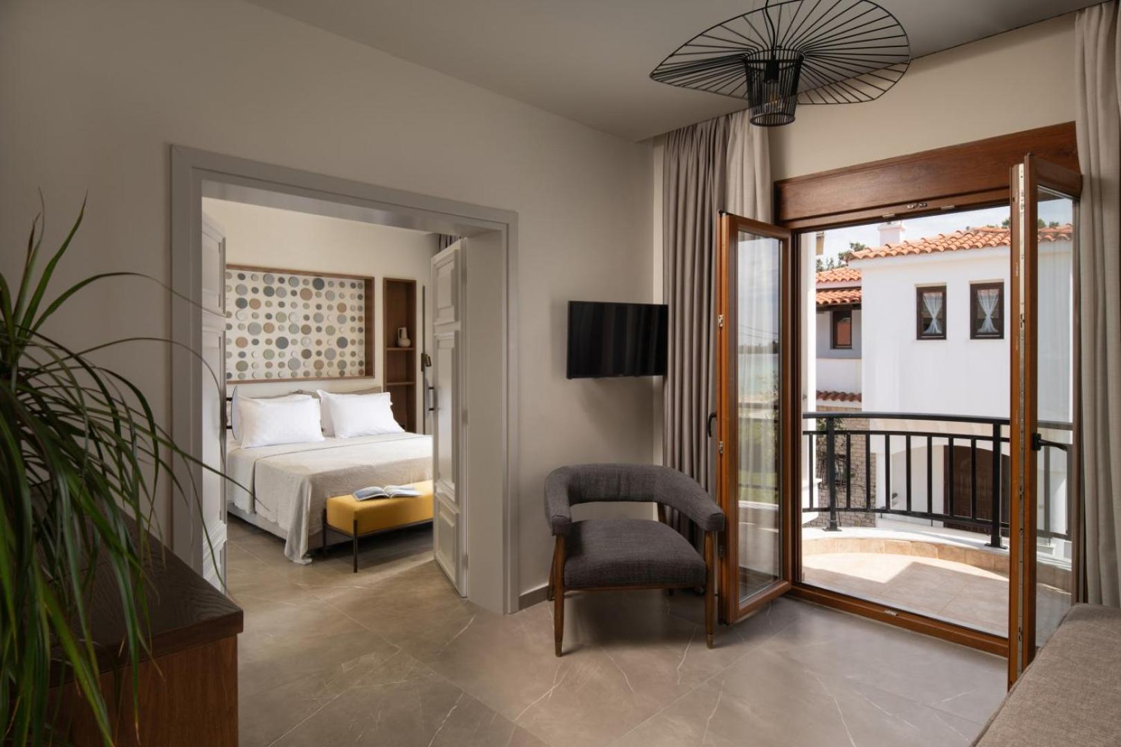 Assano Seafront Luxury Lejlighed Nikiti  Eksteriør billede