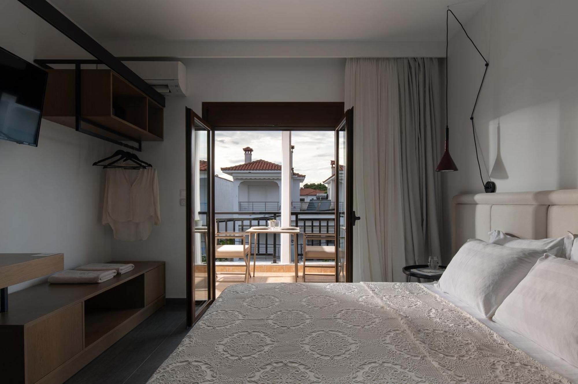 Assano Seafront Luxury Lejlighed Nikiti  Eksteriør billede