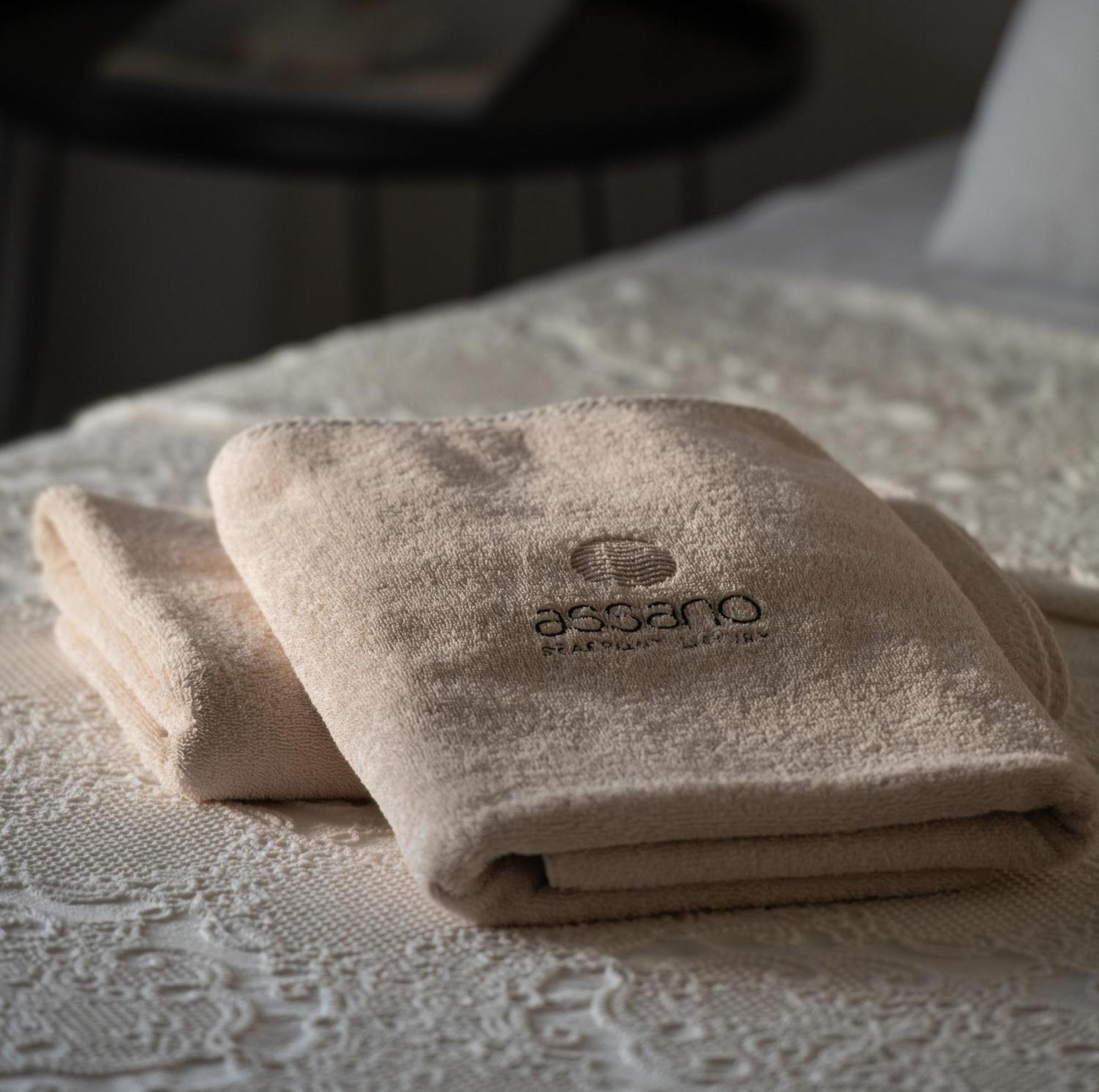 Assano Seafront Luxury Lejlighed Nikiti  Eksteriør billede